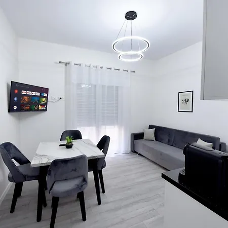 Hope 3 Apartment *